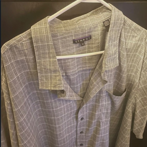 SYNRGY 5X Sport Shirt Gray And White Stripe - Picture 1 of 1